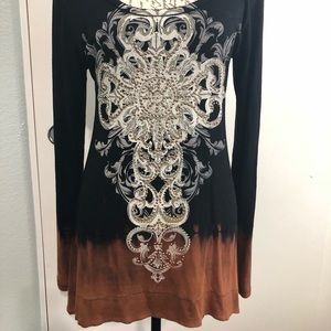 Medium Long Vocal Tunic